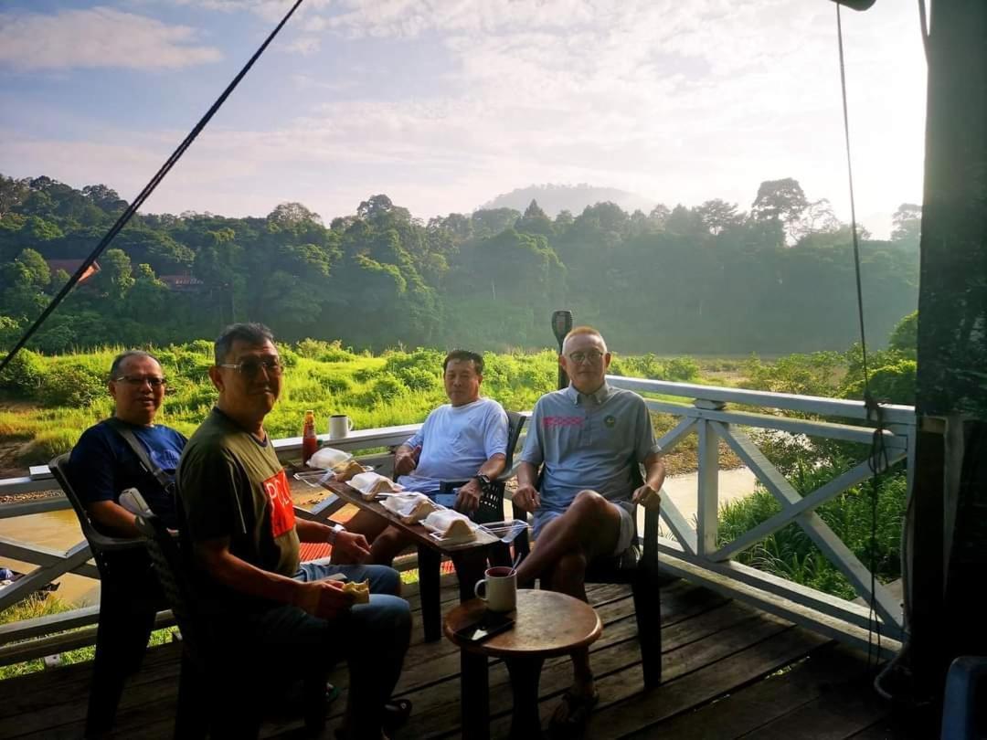 Wild Lodge Taman Negara Kuala Tahan Ngoại thất bức ảnh